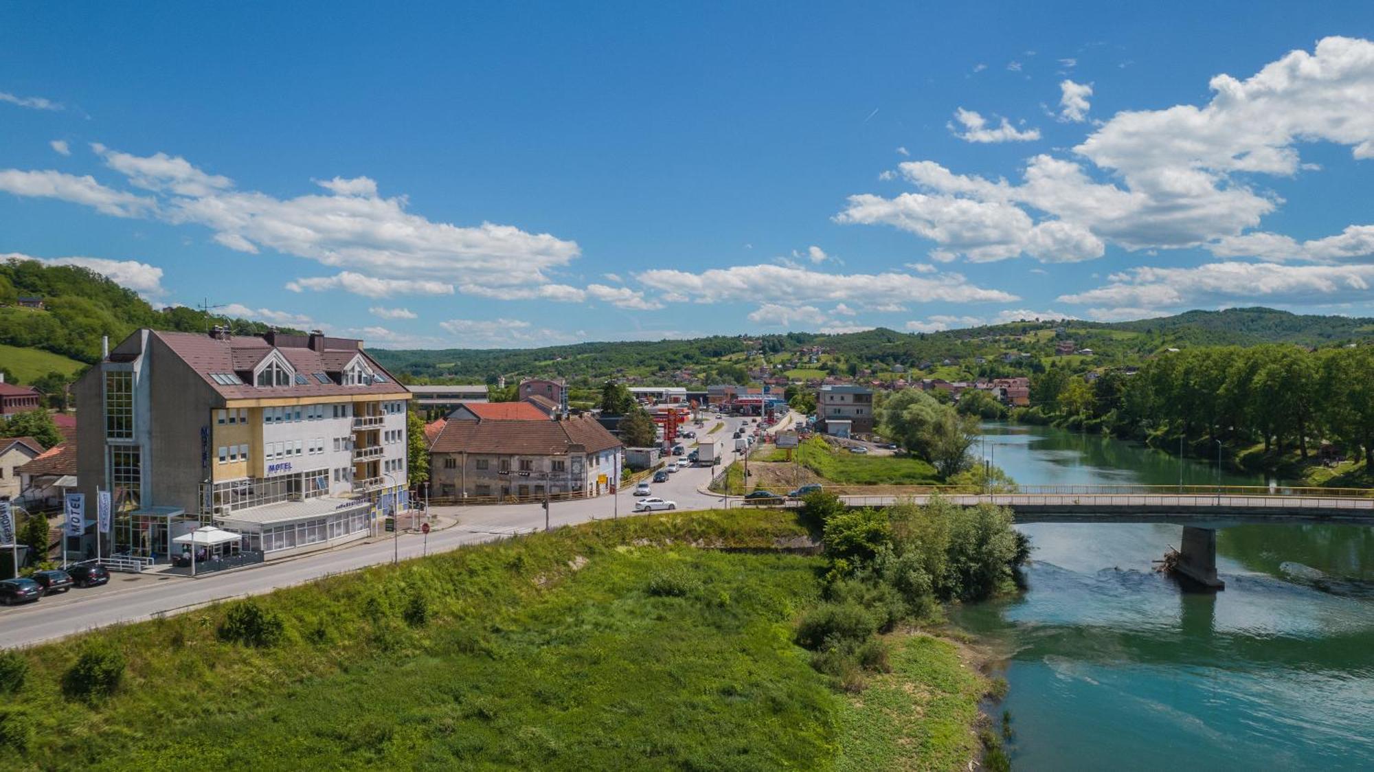 Motel New Sanatron Bosanski Novi Bagian luar foto