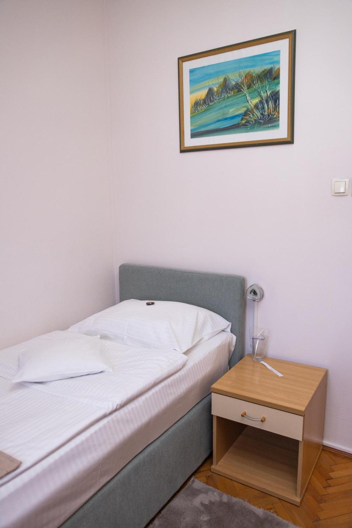 Motel New Sanatron Bosanski Novi Bagian luar foto