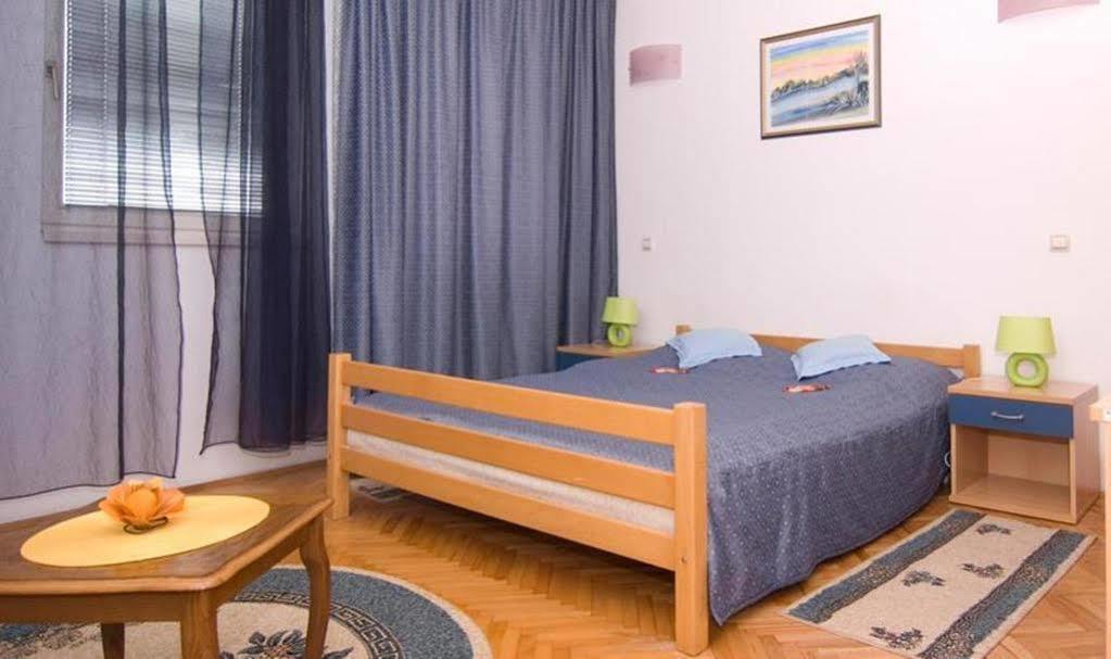 Motel New Sanatron Bosanski Novi Bagian luar foto